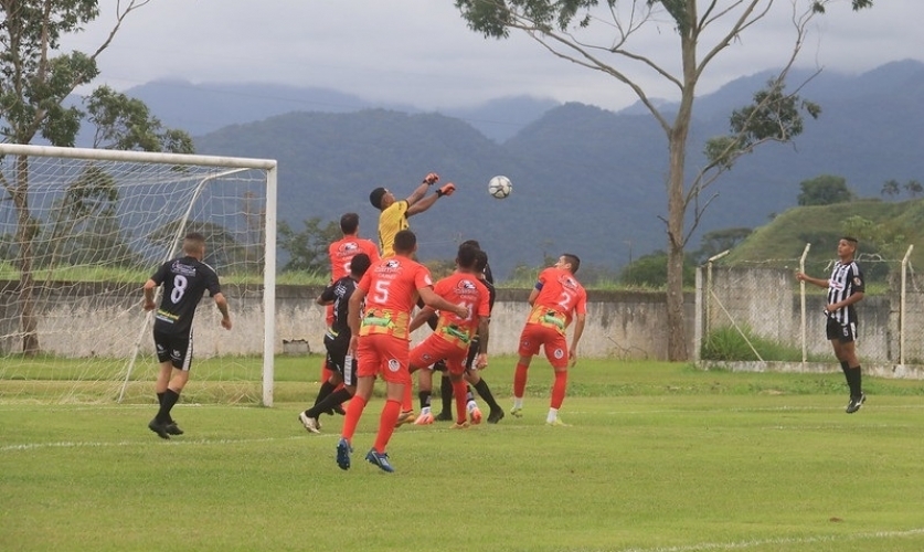 Disputas de pênaltis e goleadas marcam início do Torneio de Aniversário da  Cidade de Futsal – Prefeitura de Caraguatatuba